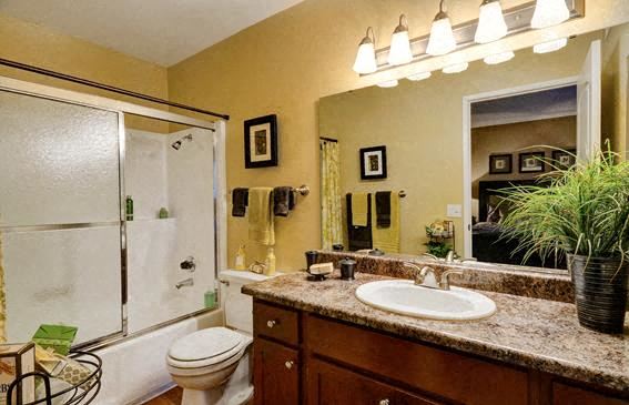 Model Bathroom at Shadowridge Woodbend Apartments in Vista, CA Model Bathroom at Shadowridge Woodbend Apartments in Vista, CA