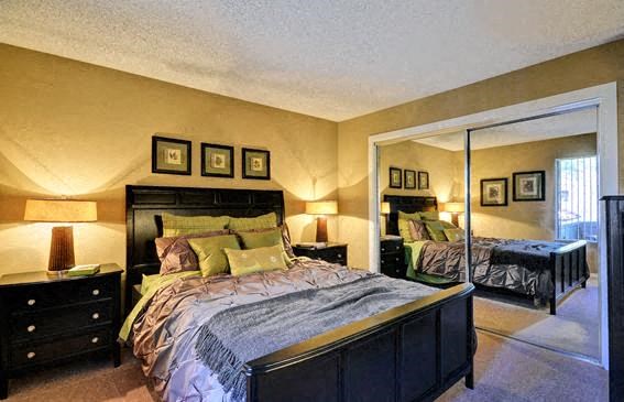 Bedroom at Shadowridge Woodbend Apartments in Vista, CA