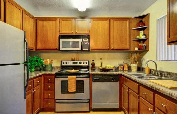 Kitchen at Shadowridge Woodbend Apartments in Vista, CA