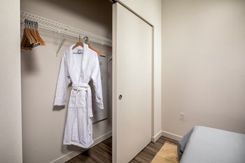 Hailey Apts Bedroom Hailey Tacoma Apartments - Photo Gallery 4