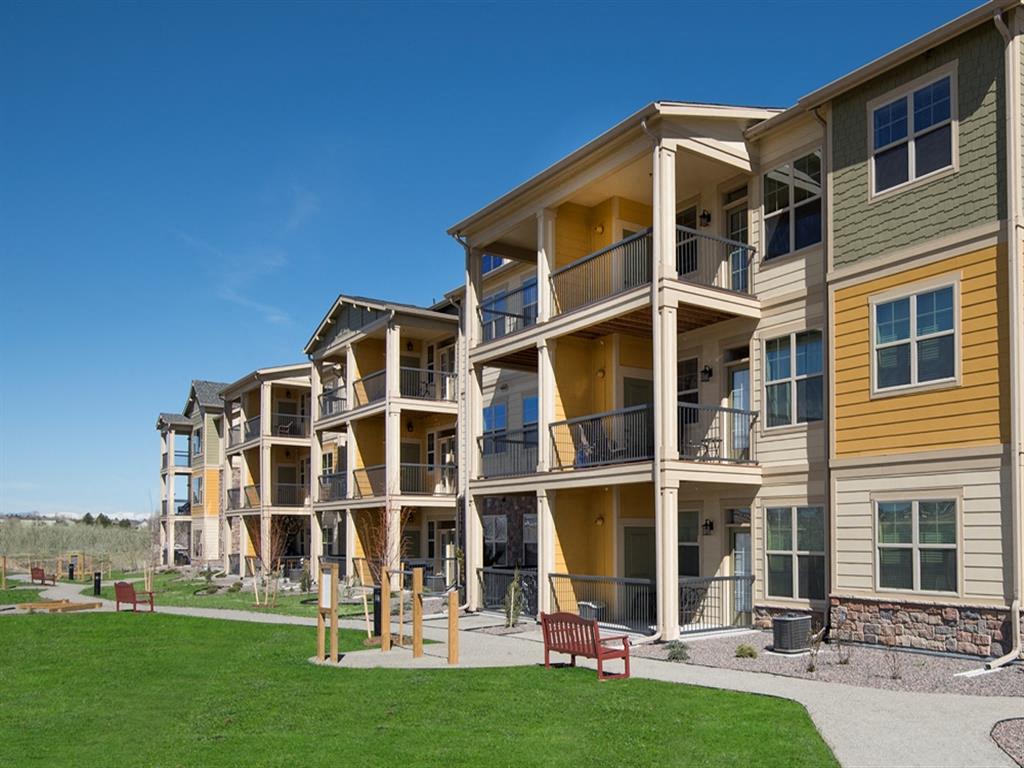 Parker apts deals