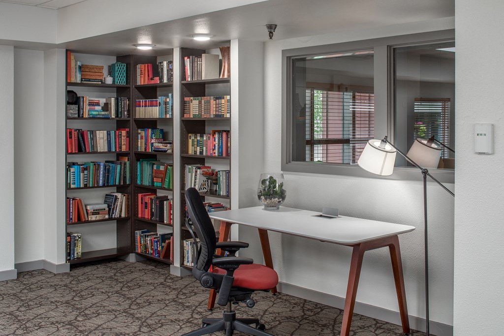 Reading Area at Canyon Park Apartments, Beaverton, OR 97005
