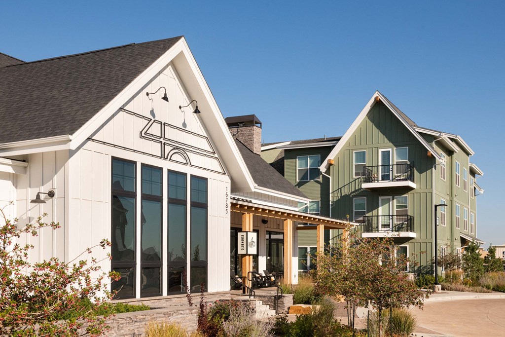 Park 40 Clubhouse New Apartments in Broomfield, CO