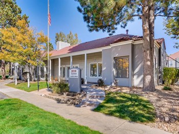 Leasing Leasing - Photo Gallery 2
