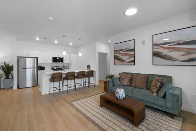 The Henley Apartments