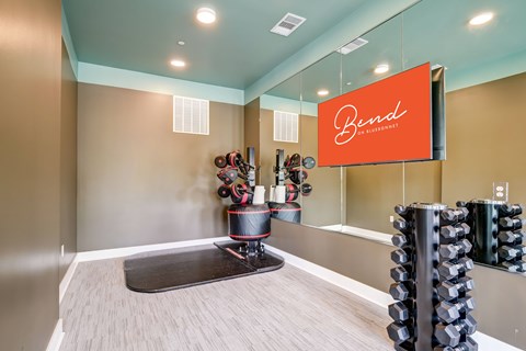 A gym with a sign that says "Band" on it.