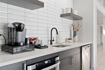 Kitchen - Photo Gallery 5