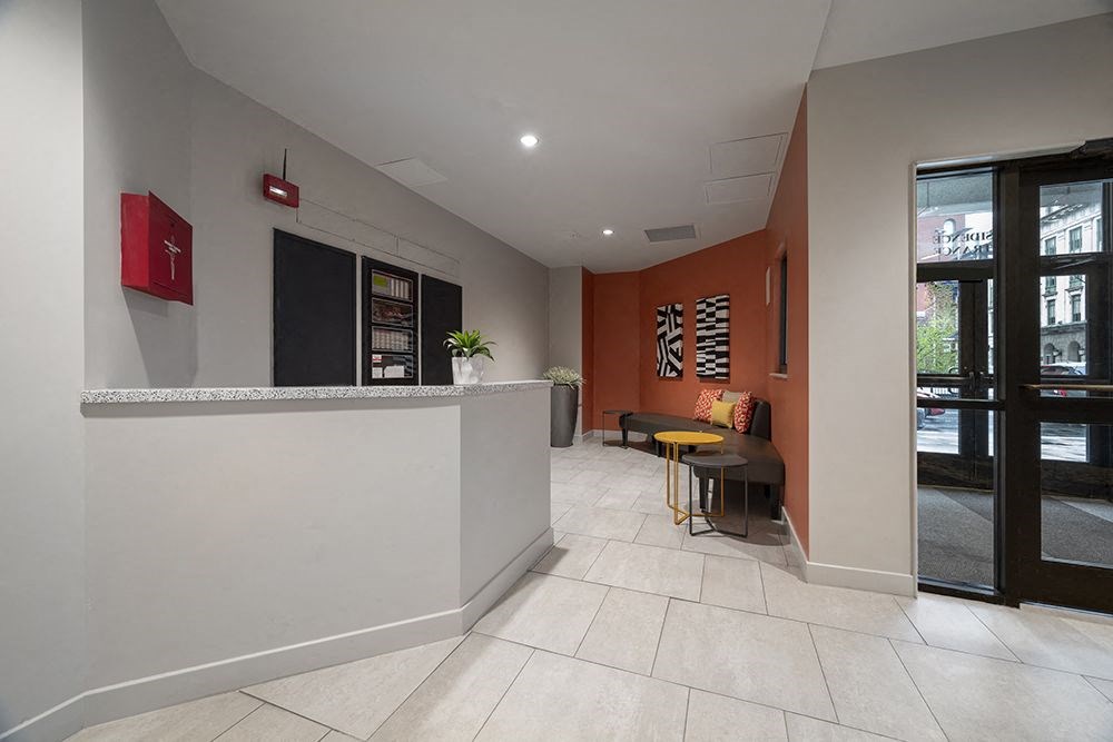 Brand New Entrance and Concierge