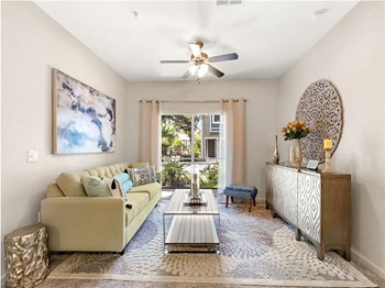living room - Photo Gallery 18