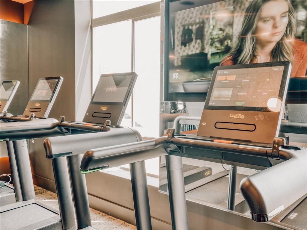 Fitness Center With Updated Equipment at Vista Brooklyn, Jacksonville, 32202