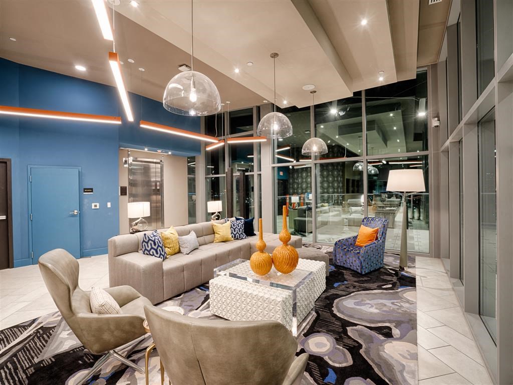 Relaxing Resident Lounge at Vista Brooklyn, Jacksonville, Florida