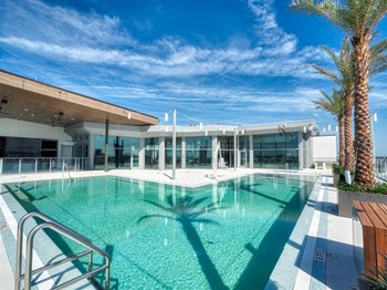 Resort Style Swimming Pool at Vista Brooklyn, Jacksonville, FL, 32202 - Photo Gallery 11