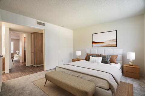 Bedroom at Eagle Point Apartments, Albuquerque, 87111