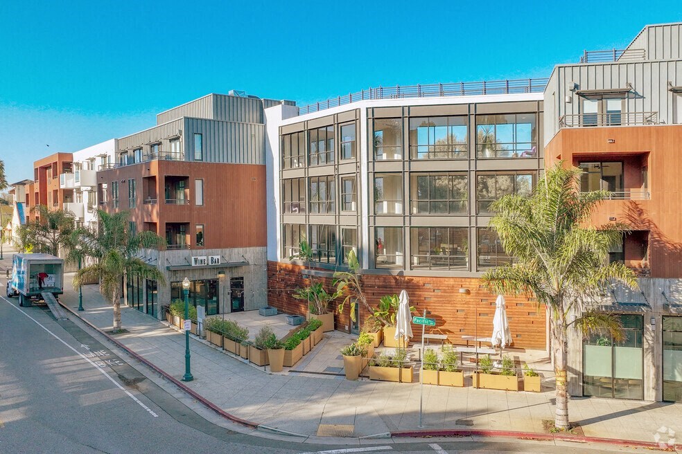 the building in which the apartment is located