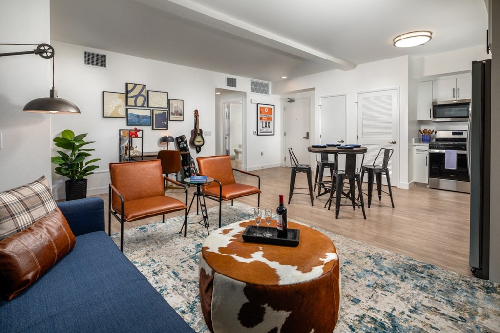 Aston At Gateway is a similar property to Fashion Lane Apts located in El Monte