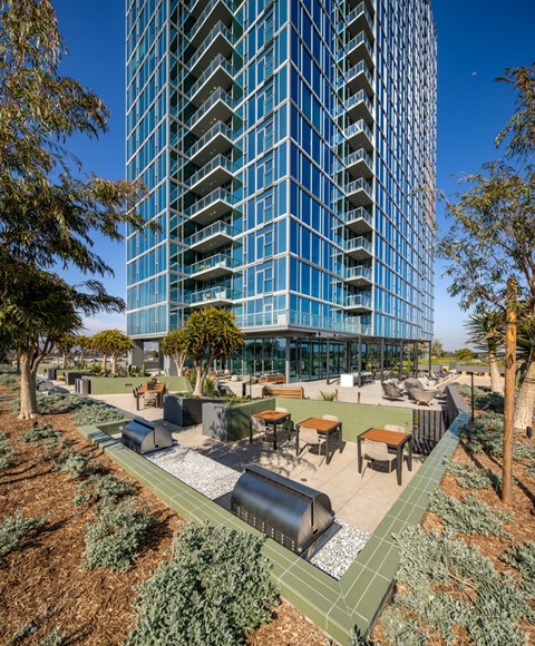 Outdoor Dining and BBQ Area