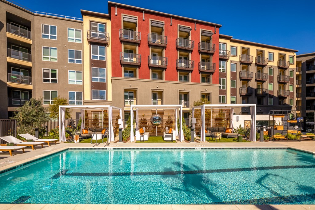 Cabanas at Clarendon Apartments, California
