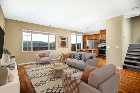 Jackson Pointe 111 Living Room