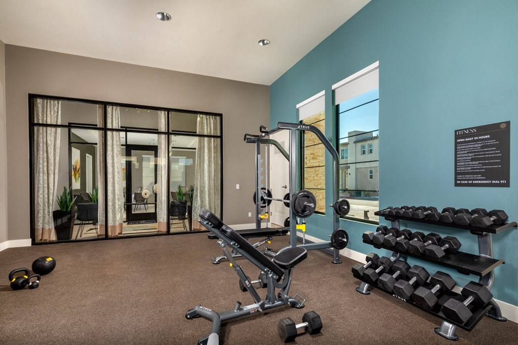the gym at the preserve apartments