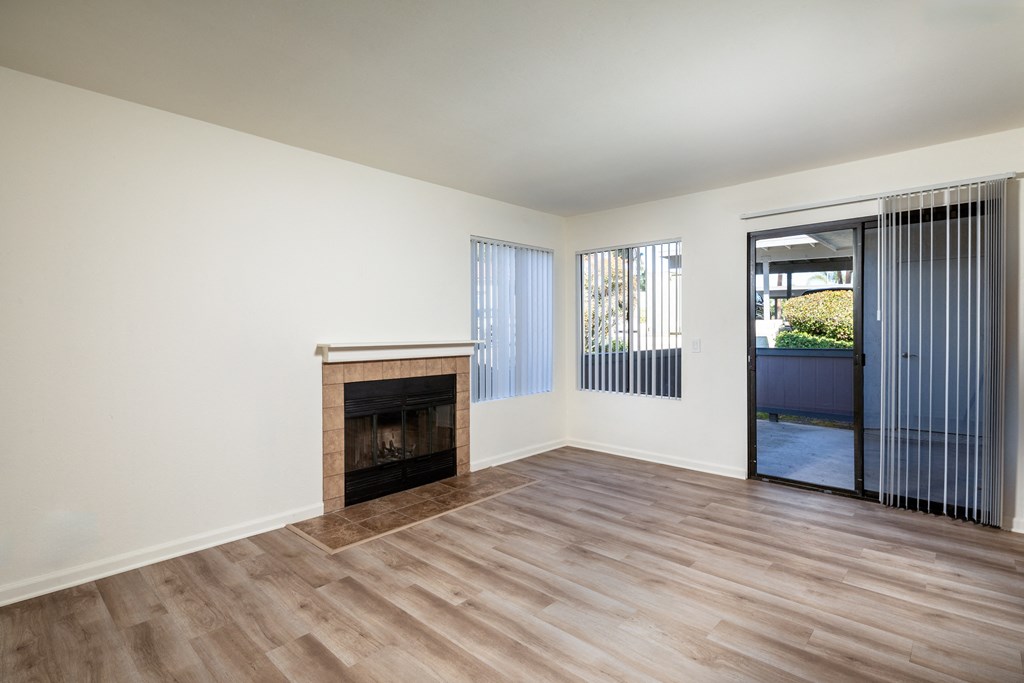 living room at Shadowridge Woodbend Apartments