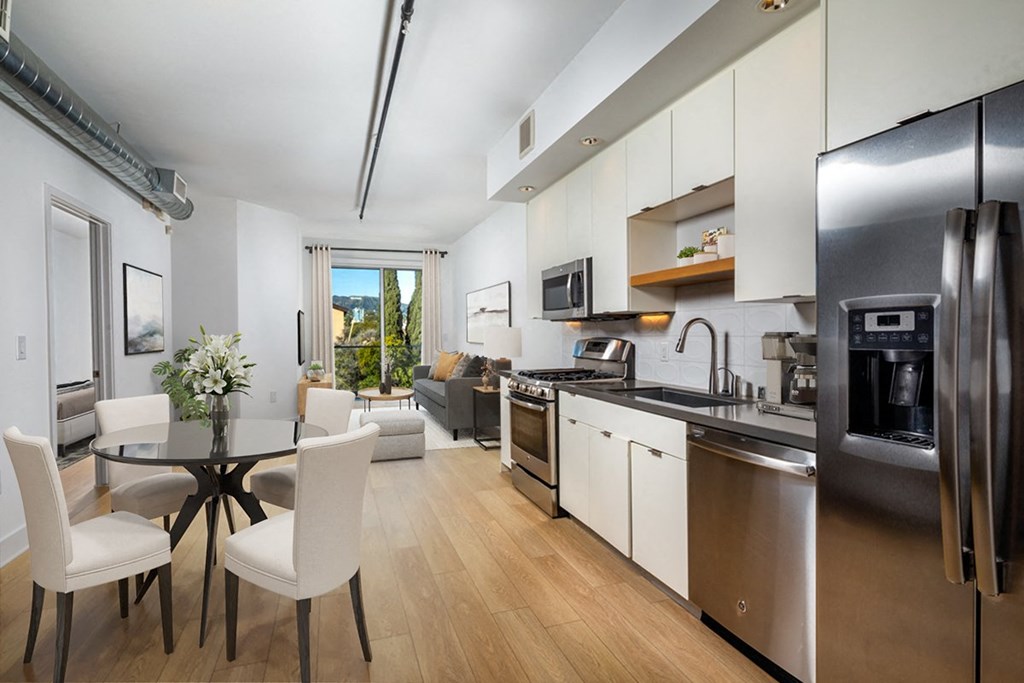 kitchen and dining area  at The LC, Los Angeles
