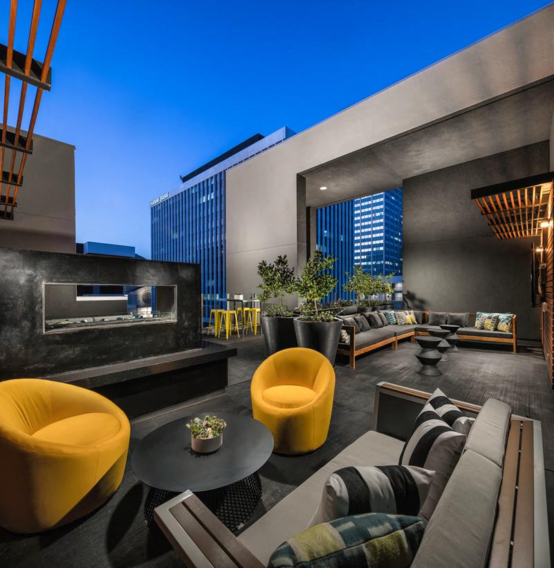 Rooftop Lounge