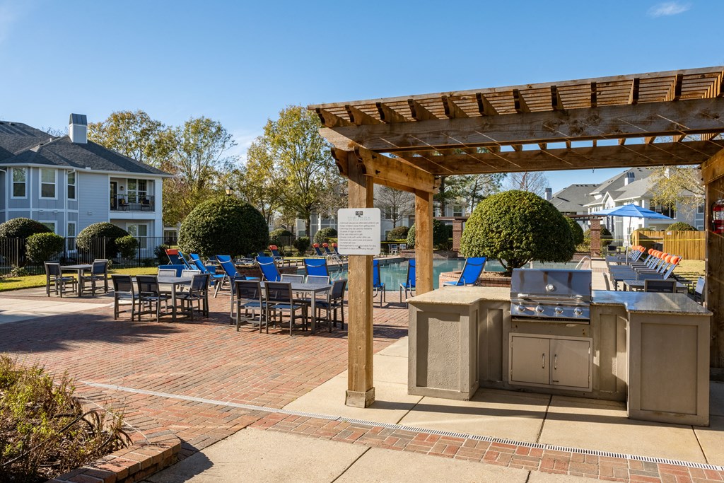 Grill by the Pool at Blu on the Boulevard, Baton Rouge, LA, 70810