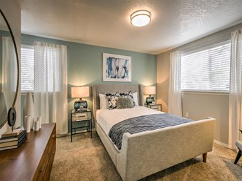 Bedroom - Photo Gallery 30