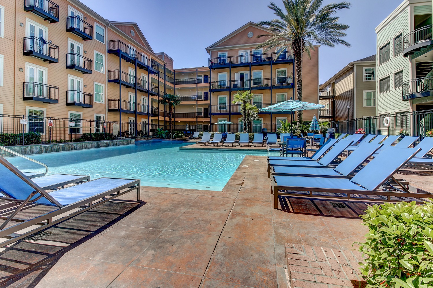 Luxury Apartments for Rent in New Orleans, LA The Saulet