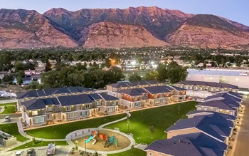 Fossil Cove Townhomes, 807 S Fossil Ln, Pleasant Grove, UT - RentCafe