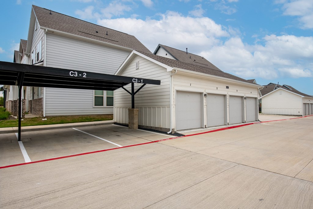 the estates with parking lot and garages