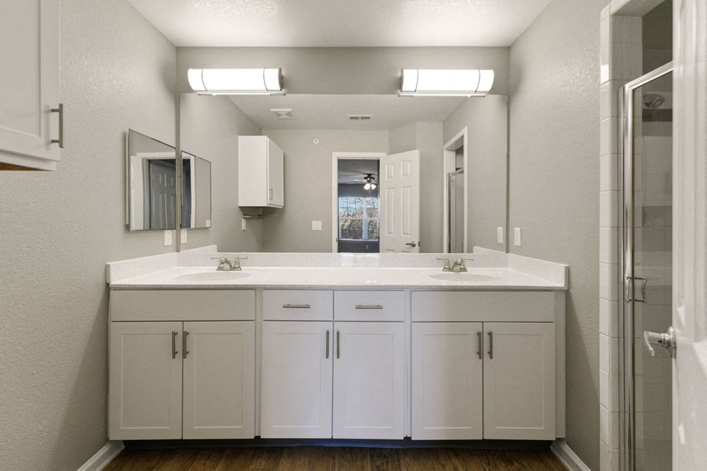 bathroom vanity mirror