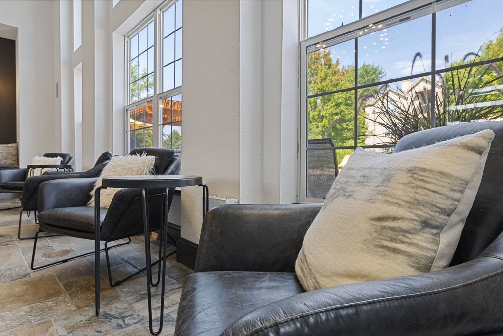 Alvista Harmony Clubhouse seating