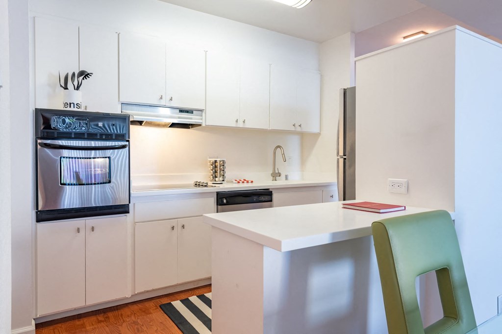 1 Bedroom Kitchen