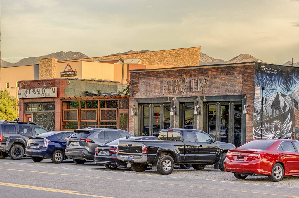 Purgatory Bar and Retrospect Water and Light