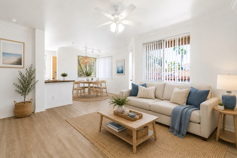 825 E. Palomar St 2 Beds Apartment for Rent