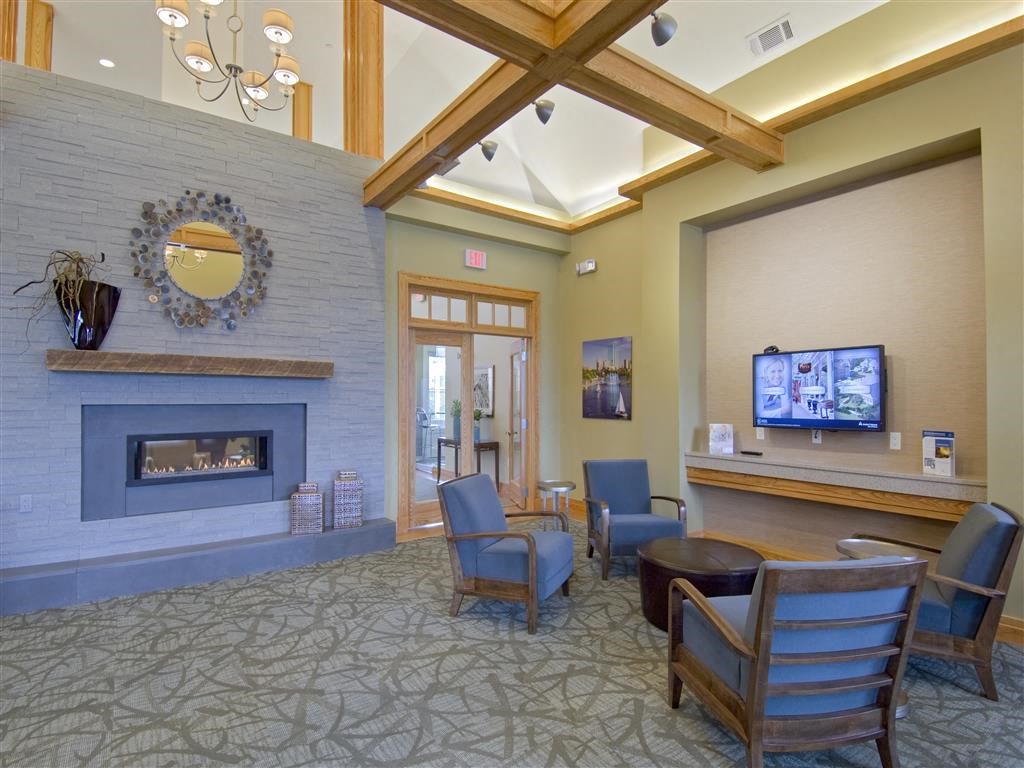 Lounge Area With TV at The Preserve at Cohasset, Massachusetts