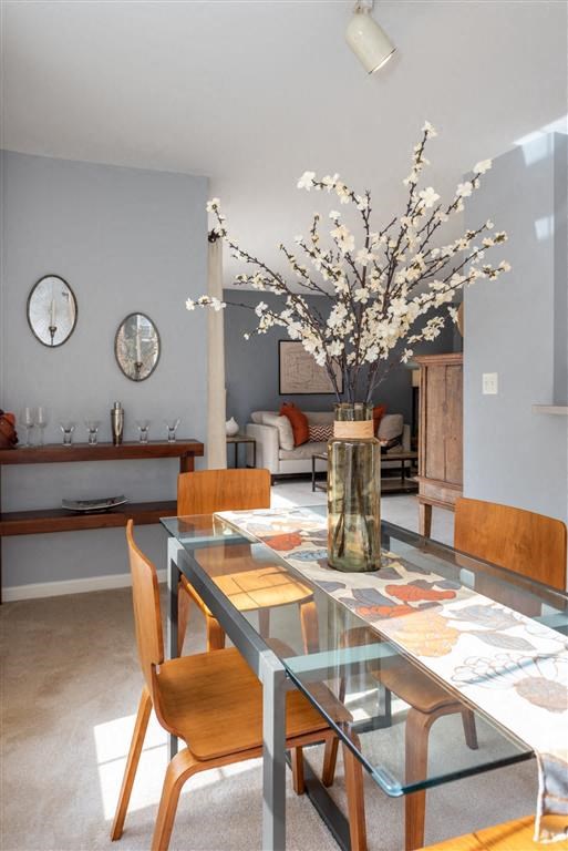 Elegant Dining Space at Pinnacle at Town Center, Germantown, 20874