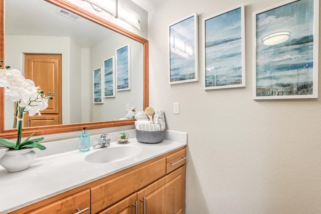 Bathroom with vanity at Stone Canyon Apartments, Riverside, 92507