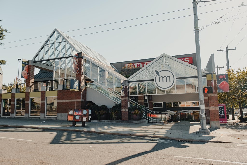 Neighborhood at Axis, Seattle, WA, 98109