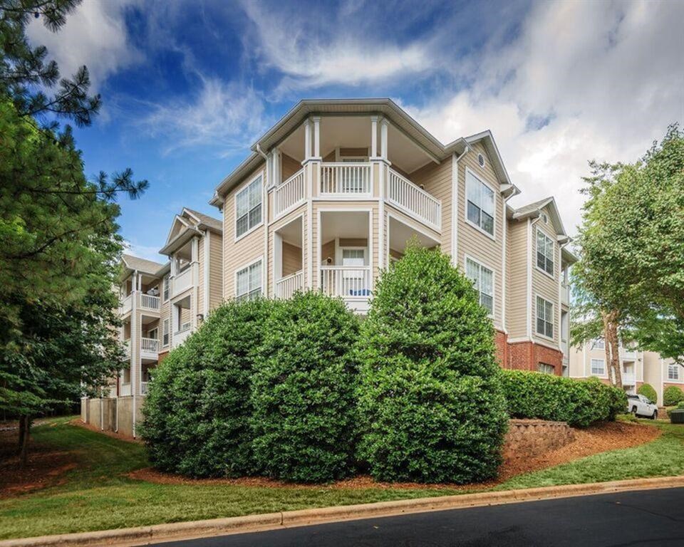Addison Park Apartments, 6225 Hackberry Creek Trail