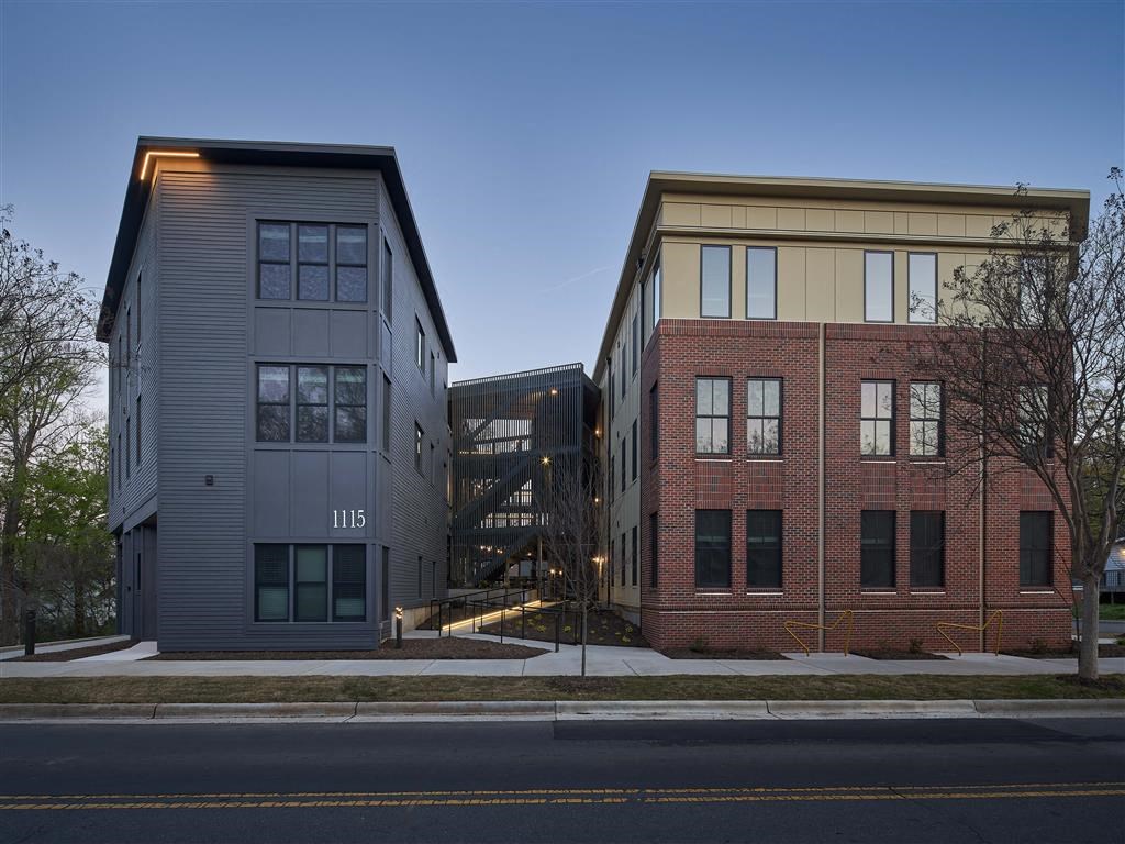 the building in which the hotel is located