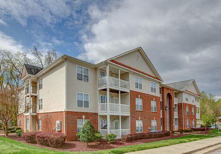 Property Exterior at Patriots Pointe, Hillsborough, North Carolina