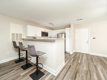 Fitted Kitchen With Island Dining Fitted Kitchen With Island Dining at Patriots Pointe, Hillsborough, NC - Photo Gallery 4