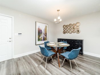 Dining Area Dining Area at Patriots Pointe, Hillsborough - Photo Gallery 5