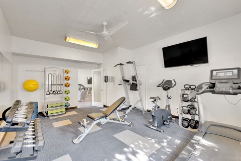 55 W. Center Street 2 Beds Apartment for Rent