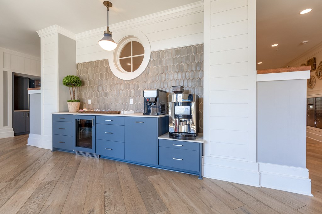 Self-service coffee station