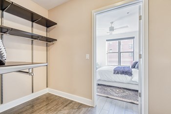 2900 Main Line Blvd Studio-3 Beds Apartment for Rent - Photo Gallery 5