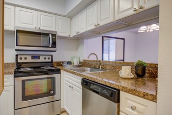 Kitchen - Photo Gallery 5