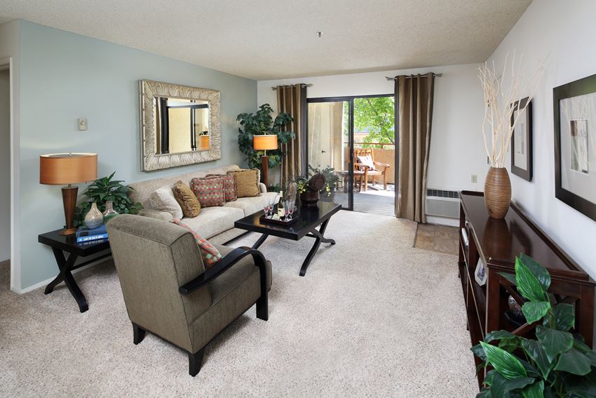 MResidences Silicon Valley Apartments, 874 East El Camino Real